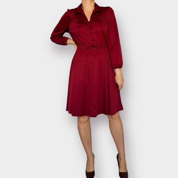 70s Sears Maroon Dress - Picture 3 of 6